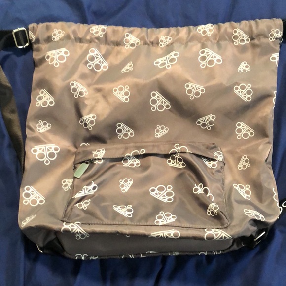 Paparazzi Accessories Pull String Backpack  (💓 2019 Pink Attendies ONLY 💓) - Picture 3 of 6